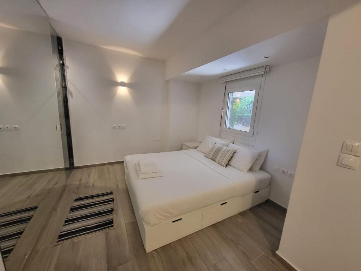 Apartment Near The Center Of Glyfada 아테네 외부 사진